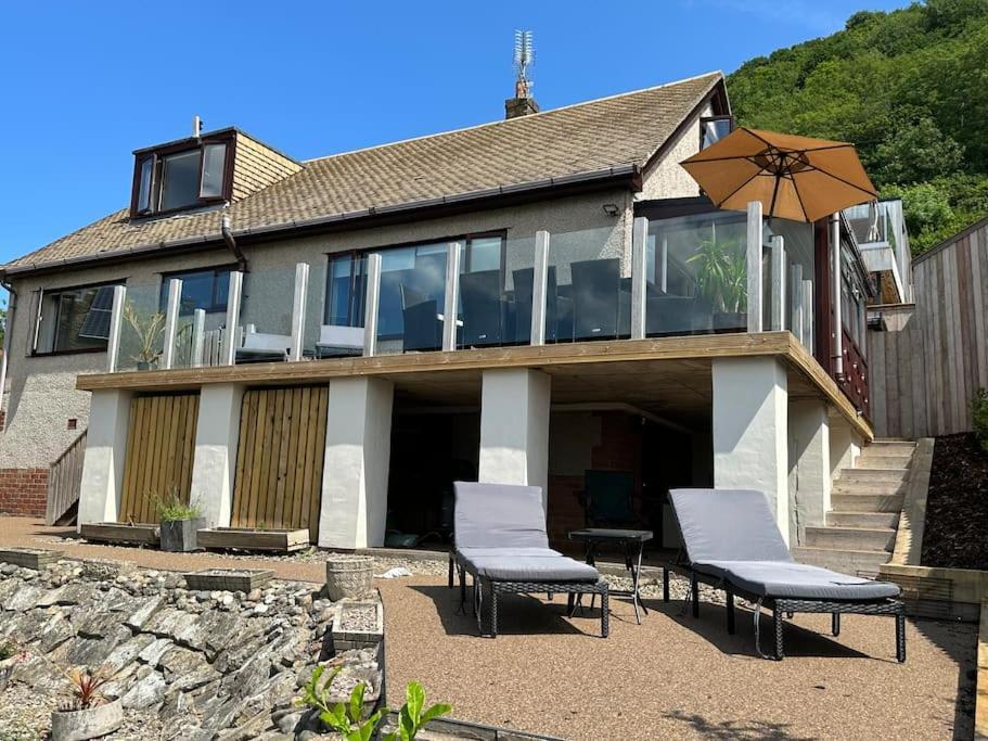 Offa'S Lodge Family Home Quiet Area With Sea Views Prestatyn Exterior photo